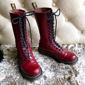 Like New! 14 Eyelet 1914 Style Oxblood Dr. Martens